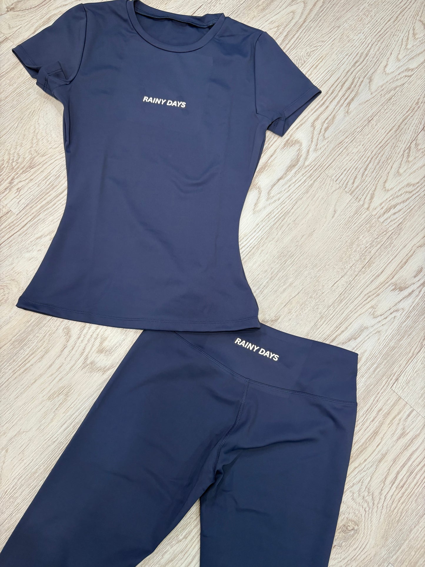 Womens Rainy days Reflective gym set top & leggings