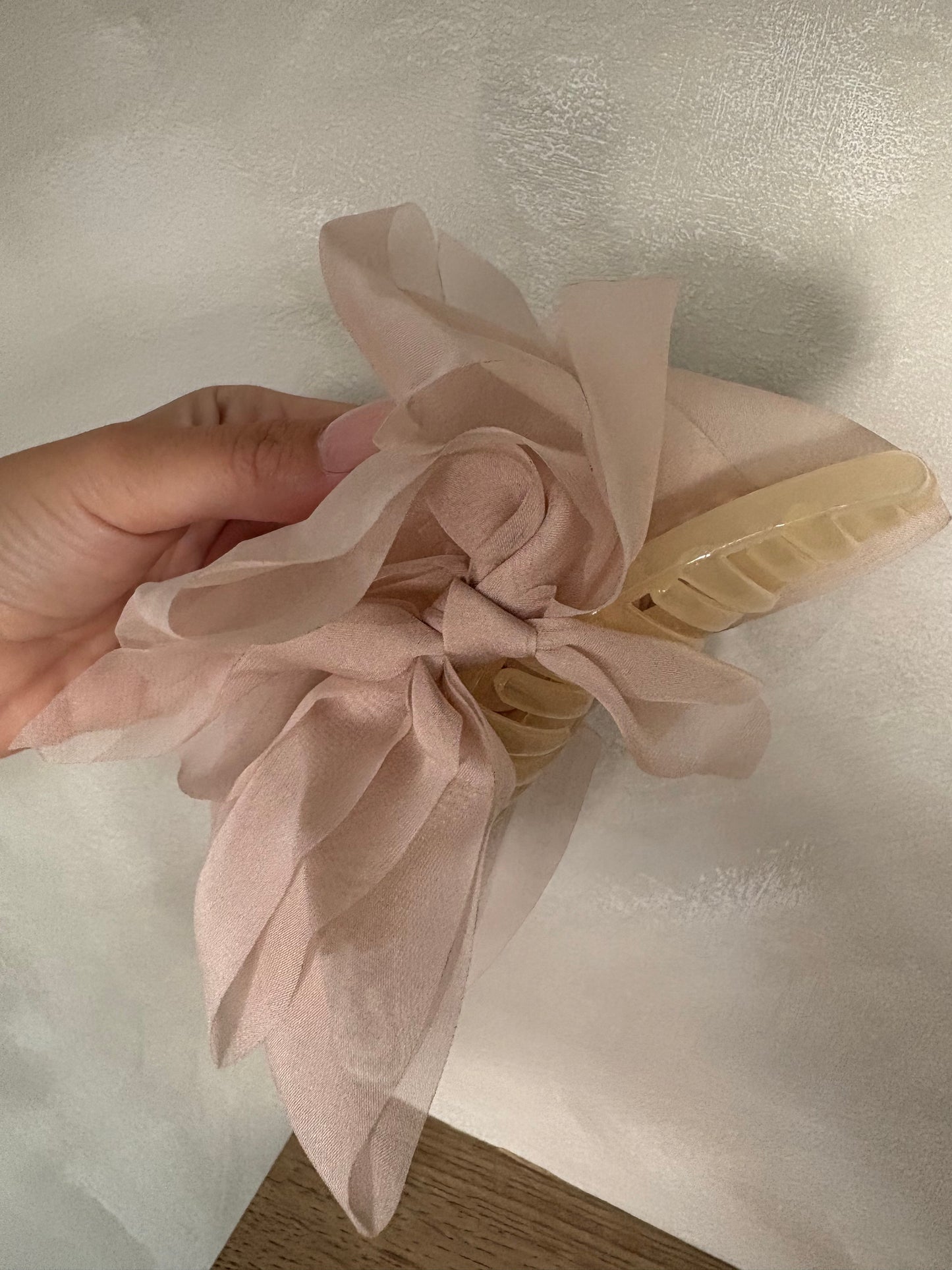 Mink Brown Bow Clip