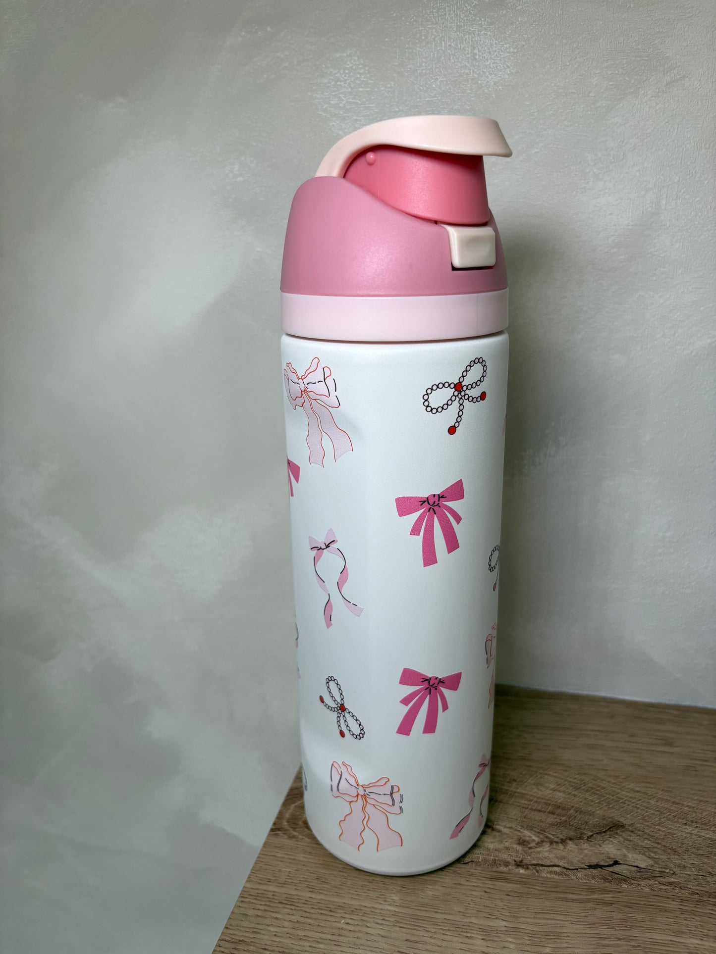Hot or Cold Pink Bow Tumblr Bottle