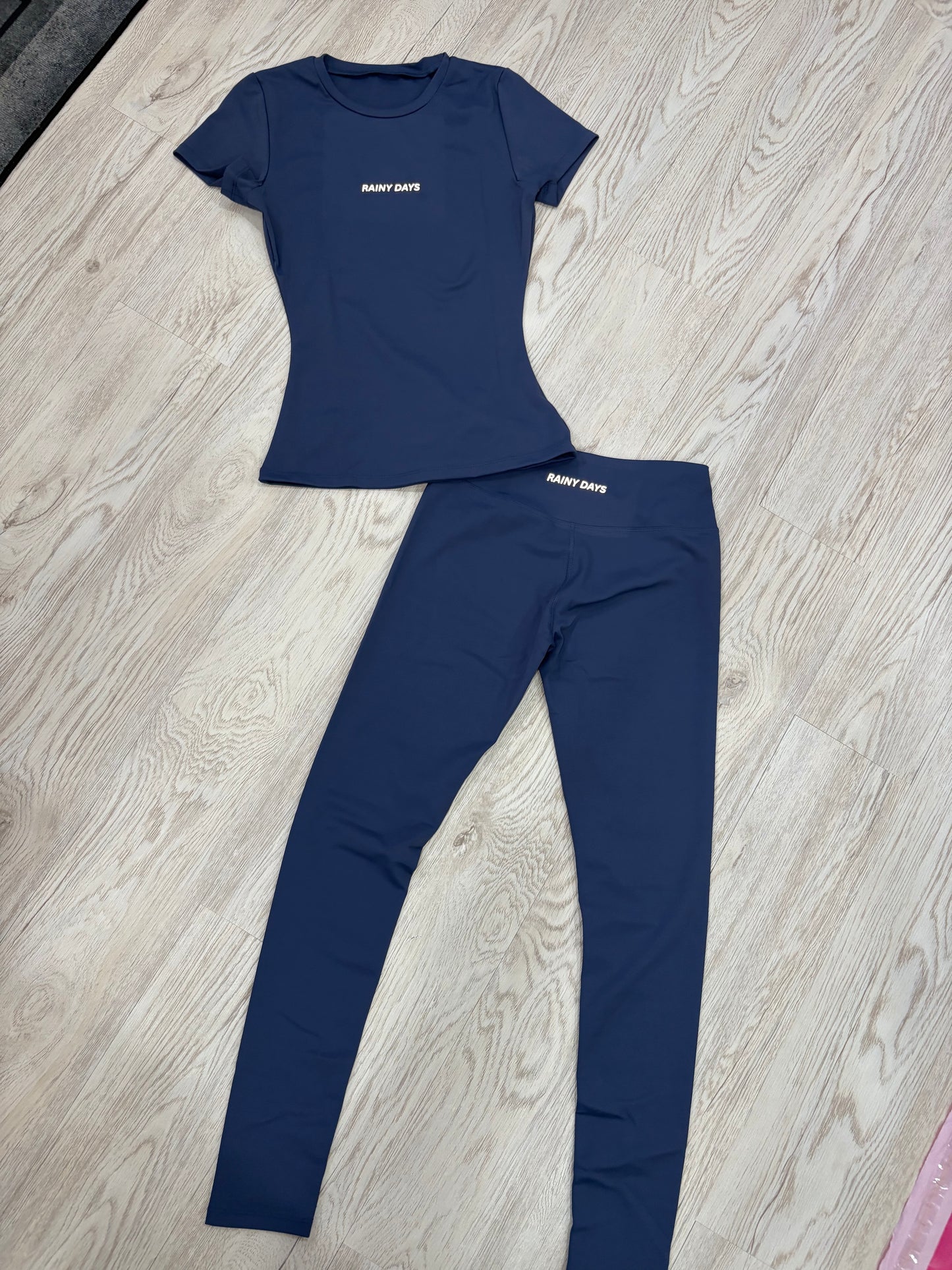 Womens Rainy days Reflective gym set top & leggings