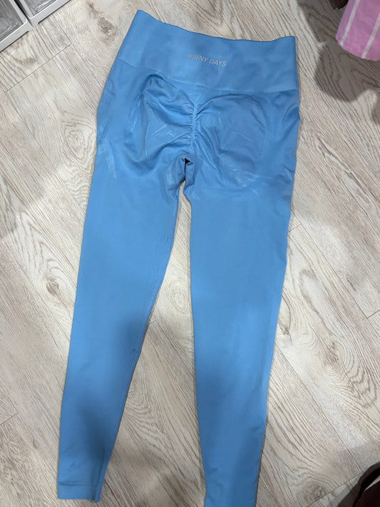 SALE Rainy Days blue scrunch leggings