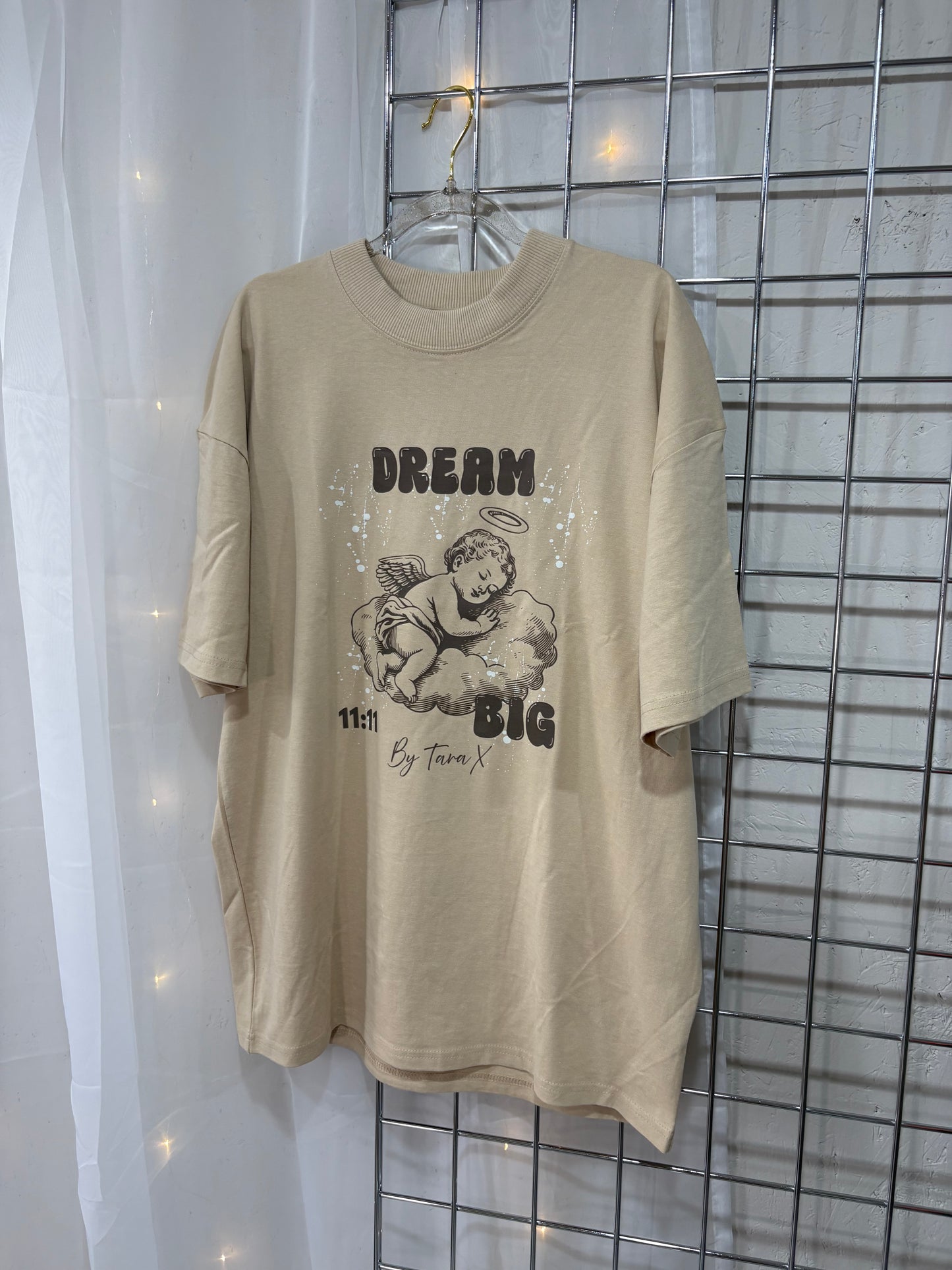 Angel Club Dream Big Sand 11:11 Oversized T